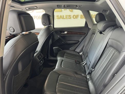 Used 2018 Audi Q5 2.0T Premium Plus w/ Premium Plus Package AWD/4WD image 25