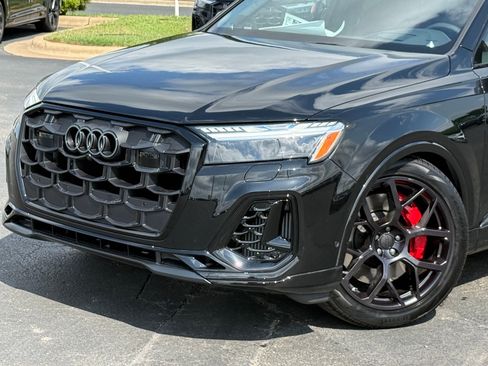 New 2026 Audi SQ7 Prestige image 1