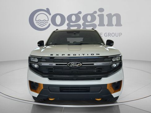 Certified 2025 Ford Expedition Tremor AWD/4WD image 7
