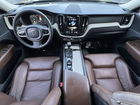 Used 2018 Volvo XC60 T5 Inscription w/ Luxury Seat Package AWD/4WD image 27