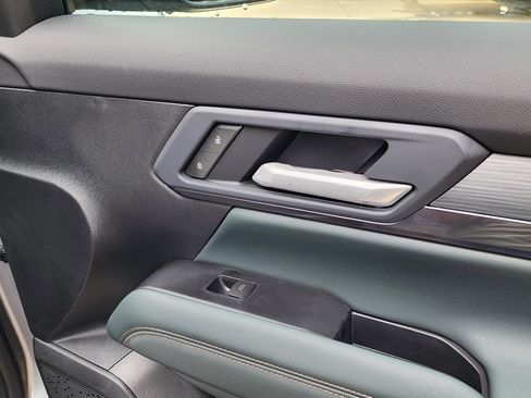 New 2026 GMC Terrain AT4 w/ Convenience Package III image 38