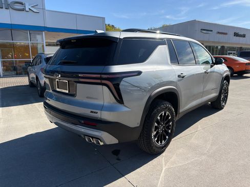 New 2026 Chevrolet Traverse Z71 w/ Enhanced Driving Package AWD/4WD image 7