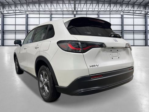 New 2027 Honda HR-V LX image 3