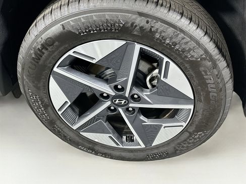 Used 2025 Hyundai Tucson SEL image 10