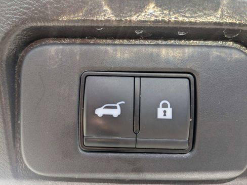 Used 2023 Nissan Rogue SL w/ SL Premium Package AWD/4WD image 14