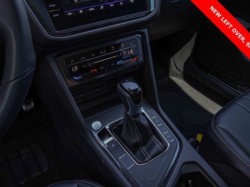 Used 2024 Volkswagen Tiguan SE R-Line image 19