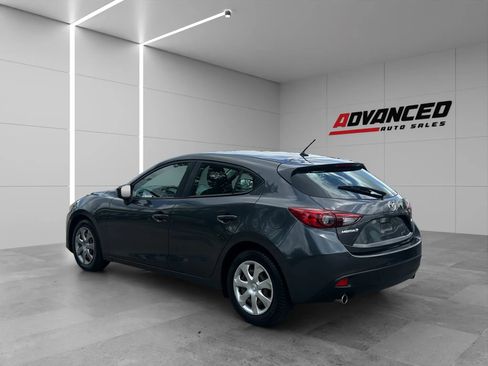 Used 2015 MAZDA MAZDA3 i Sport image 4