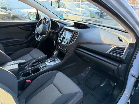 Used 2020 Subaru Crosstrek 2.0i Premium image 10