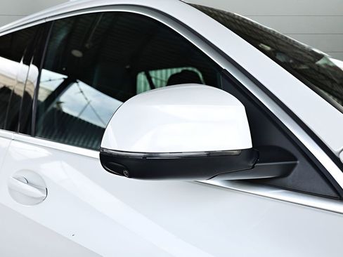 Used 2024 BMW X5 xDrive40i image 11