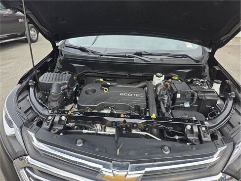 Used 2021 Chevrolet Equinox Premier AWD/4WD image 34