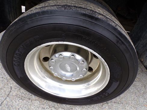 Used 2009 Ford F450 XL image 44