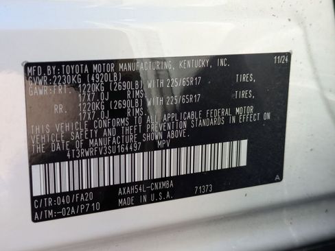 Used 2025 Toyota RAV4 XLE image 29