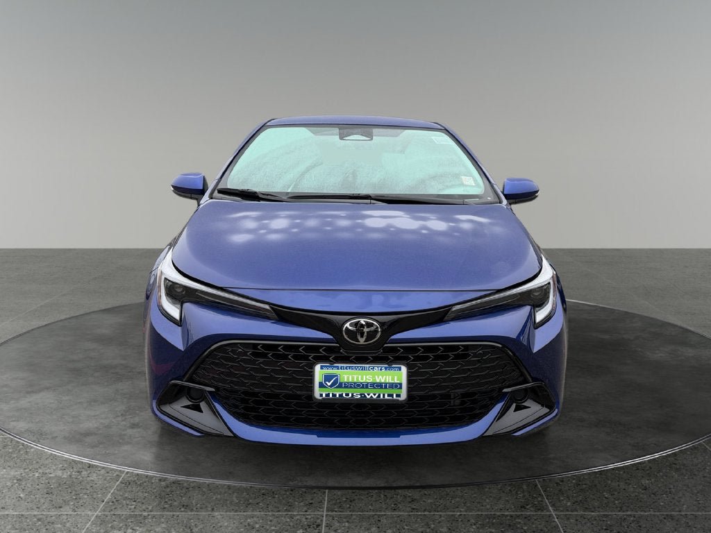 Used 2025 Toyota Corolla SE w/ SE Package FWD image 2