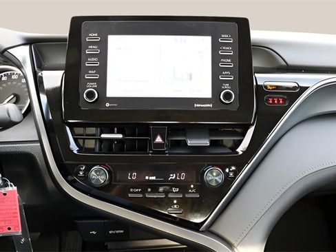 Used 2024 Toyota Camry LE image 20