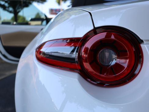 New 2026 MAZDA MX-5 Miata Grand Touring RWD image 24