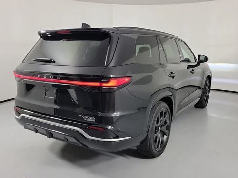 Used 2026 Lexus TX 500h AWD w/ Technology Package image 3