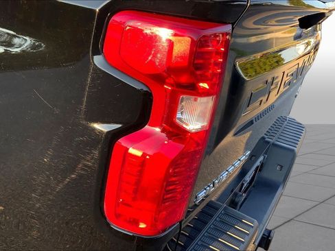 Used 2024 Chevrolet Silverado 1500 Custom AWD/4WD image 29