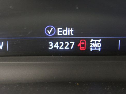 Certified 2024 Cadillac XT6 Premium Luxury w/ LPO, Floor Liner Package image 46