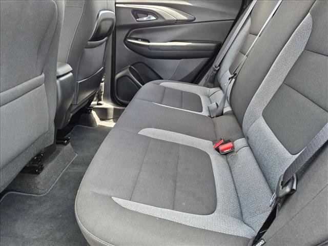 Used 2023 Chevrolet TrailBlazer LT FWD image 16