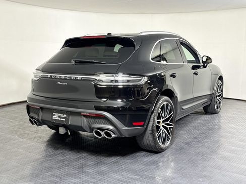 Certified 2023 Porsche Macan AWD/4WD image 7