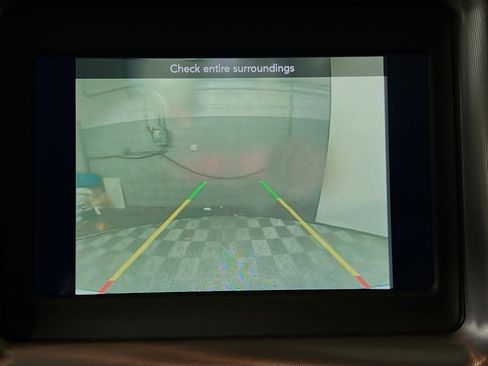 Used 2019 Dodge Challenger SXT image 28