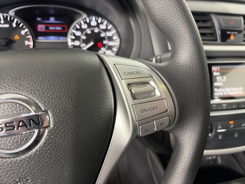 Used 2018 Nissan Altima 2.5 S w/ S Convenience Package image 22