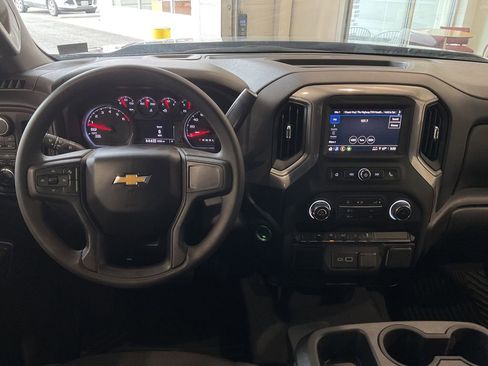 Used 2025 Chevrolet Silverado 1500 Custom AWD/4WD image 35