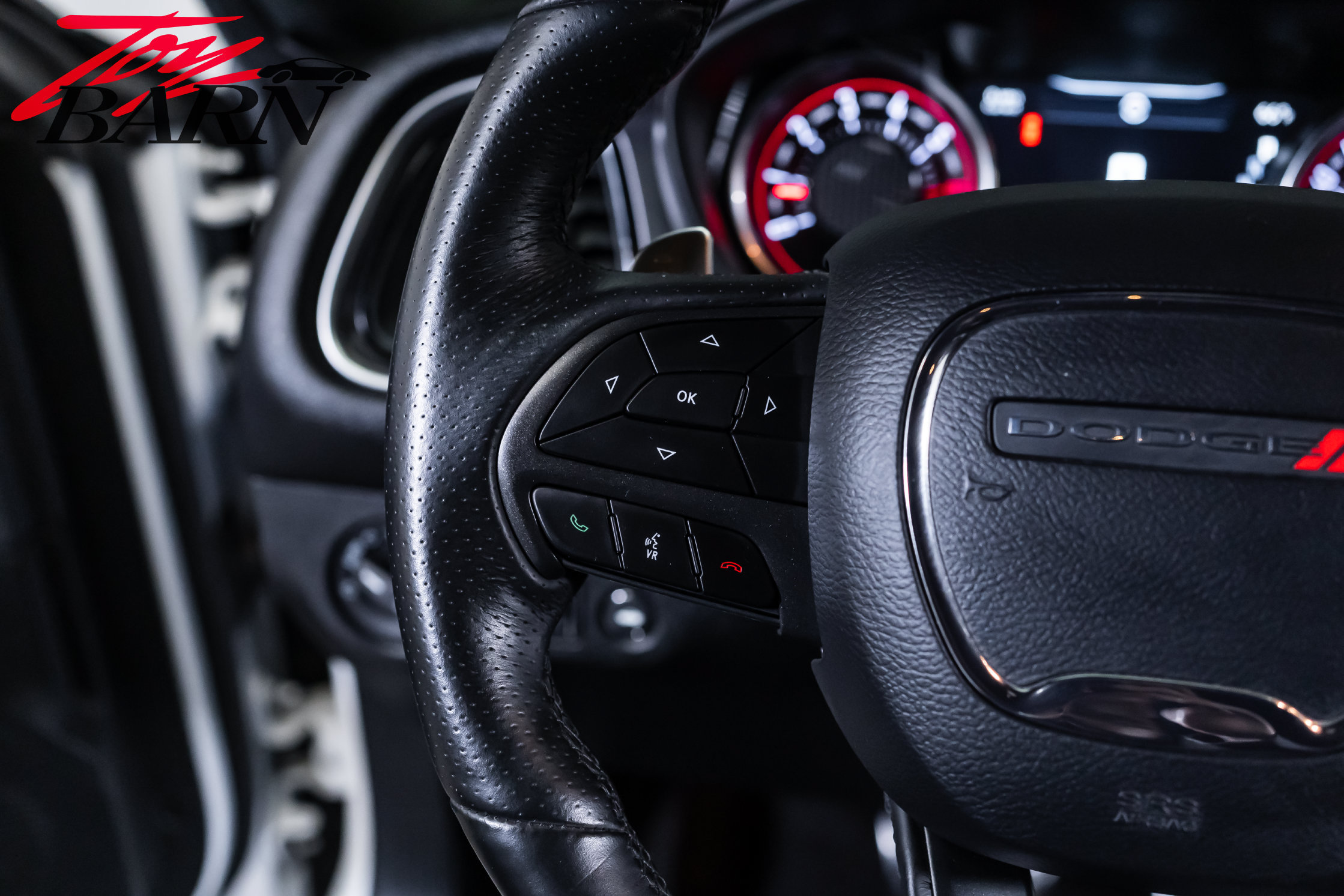 Used 2018 Dodge Challenger R/T Scat Pack RWD image 30