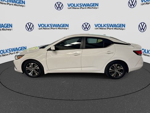 Used 2022 Nissan Sentra SV FWD image 11