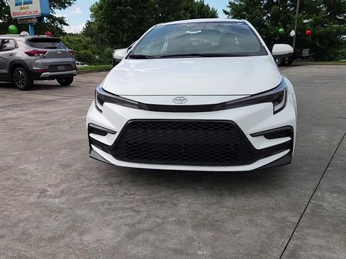 Used 2025 Toyota Corolla SE FWD image 7