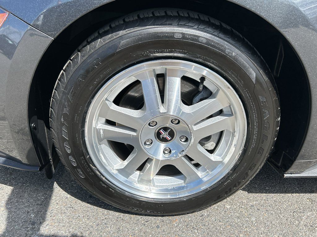 Used 2019 Ford Mustang Coupe RWD image 7