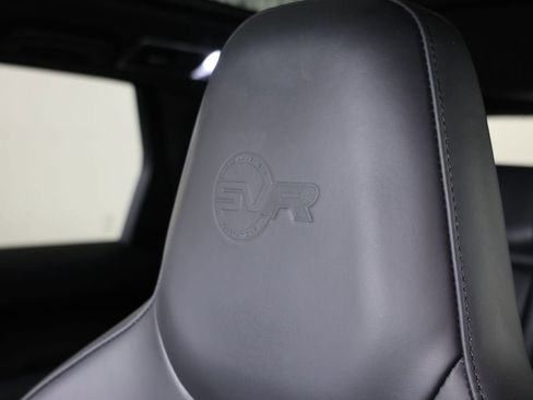 Used 2018 Land Rover Range Rover Sport SVR image 53