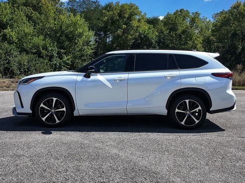 Used 2022 Toyota Highlander XSE image 50