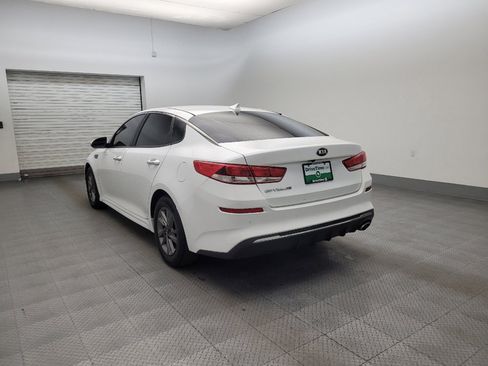 Used 2020 Kia Optima LX FWD image 5