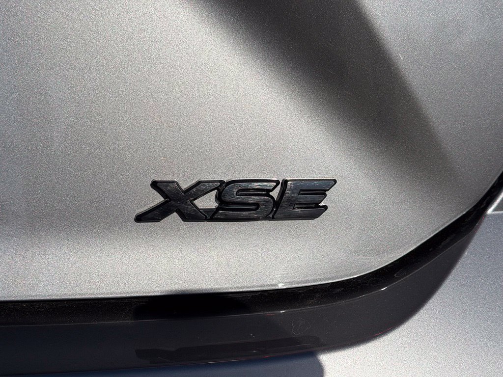 Used 2026 Toyota Camry XSE FWD image 9