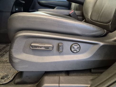 Used 2025 Honda Odyssey EX-L image 17