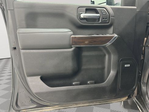 Used 2021 GMC Sierra 3500 SLT w/ SLT Premium Package image 20
