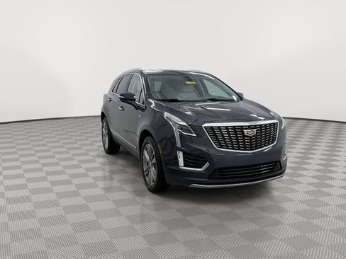 Certified 2023 Cadillac XT5 Premium Luxury w/ Technology Package image 2