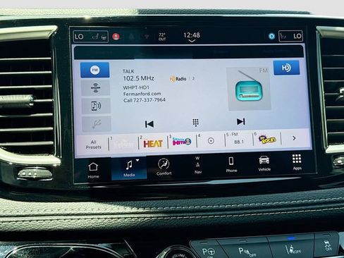 Used 2024 Chrysler Pacifica Limited FWD image 31