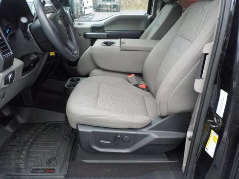 Used 2019 Ford F150 XLT w/ Equipment Group 302A Luxury image 13