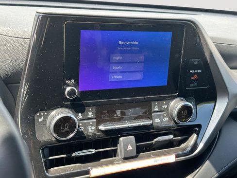 Certified 2026 Toyota Highlander XLE AWD/4WD image 58