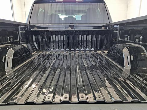 Used 2022 Chevrolet Silverado 1500 Custom Trail Boss image 29