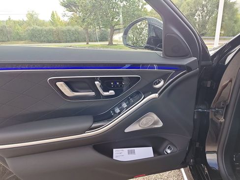 New 2026 Mercedes-Benz S 580 4MATIC Sedan image 11