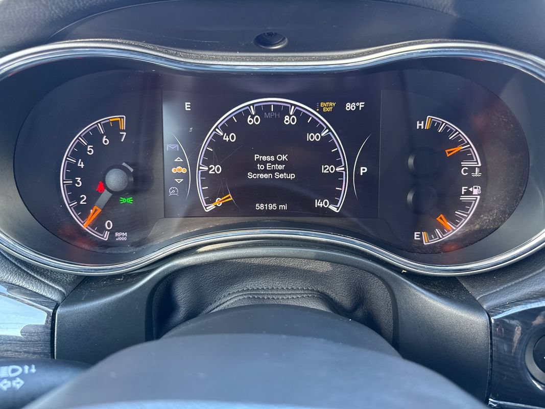 Used 2021 Jeep Grand Cherokee Overland AWD/4WD image 14