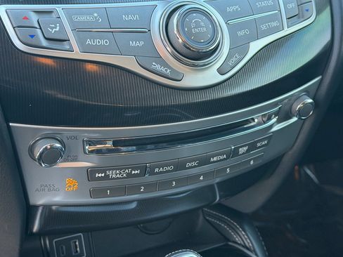 Used 2019 INFINITI QX60 Luxe w/ Essential Package image 27