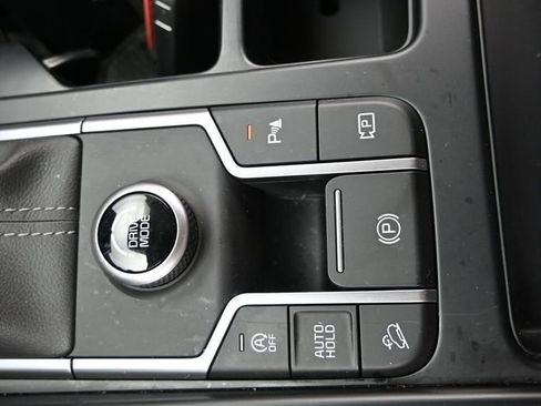 Used 2025 Kia Sorento S w/ Panoramic Sunroof Package image 34