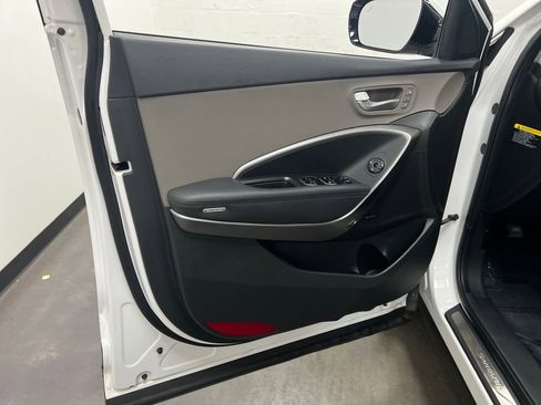 Used 2018 Hyundai Santa Fe Sport w/ 2.4L Tech Package 04 image 13