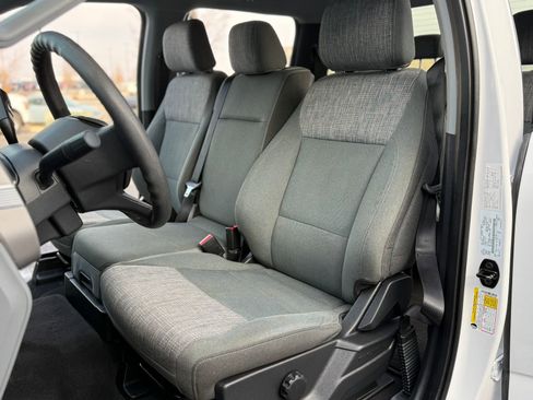 Used 2023 Ford F150 XLT w/ Trailer Tow Package image 12