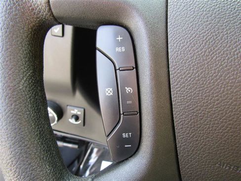 Used 2019 Chevrolet Express 3500 LT w/ LT Preferred Equipment Group image 15