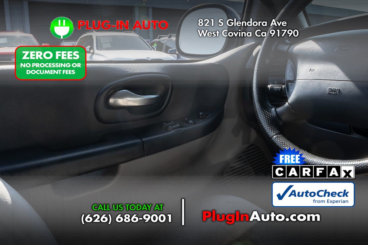 Used 2003 Ford F150 Lightning RWD image 15